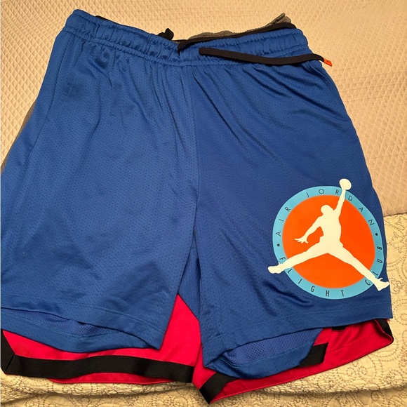 Jordan shorts - Picture 3 of 7